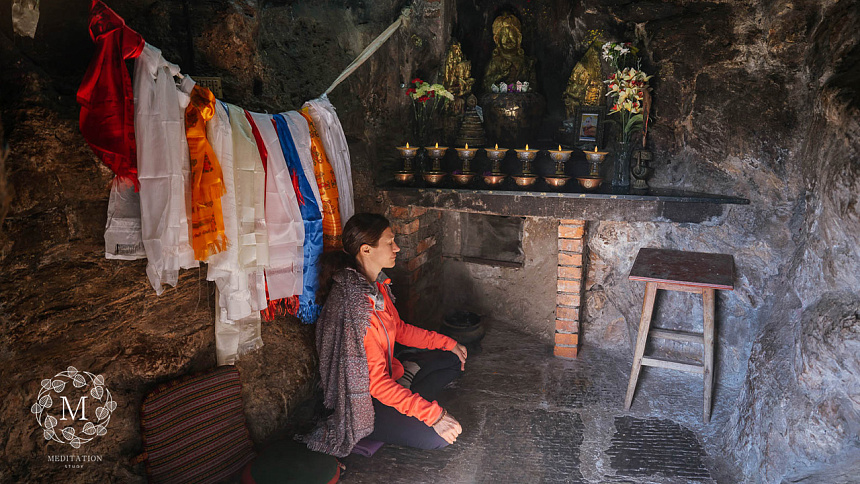 медитация в пещере фото