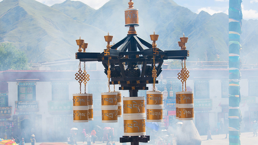 молитвенные барабаны