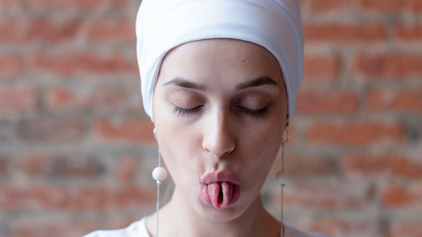 Шитали (ситали)-пранаяма фото