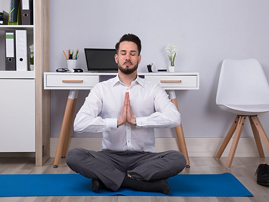 Медитация на деньги и богатство: в чём опасности и что делать, чтобы жить в достатке