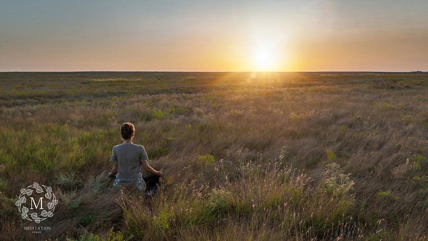 Медитация на рассвете фото