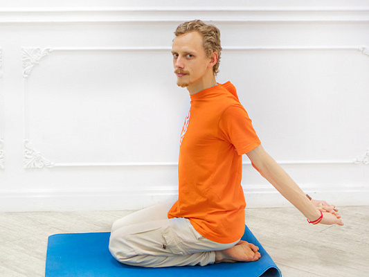 Ваджрасана для медитации