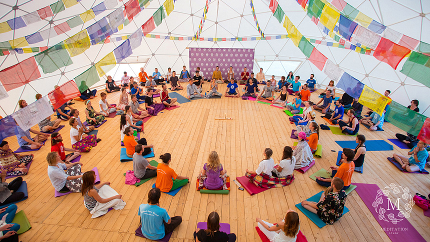 круг, флажки