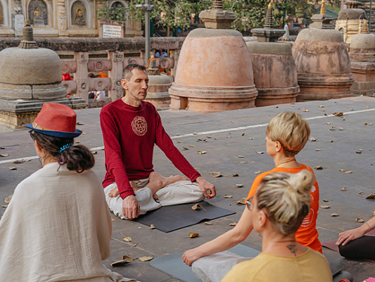 Зачем современному человеку нужно уметь медитировать