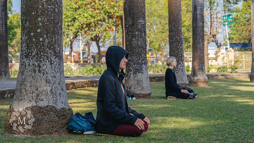 Статичная медитация фото