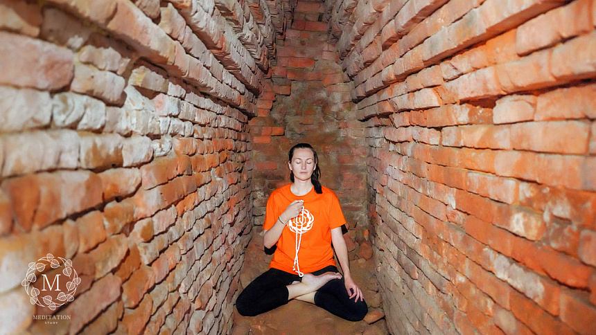 Повторение мантры фото