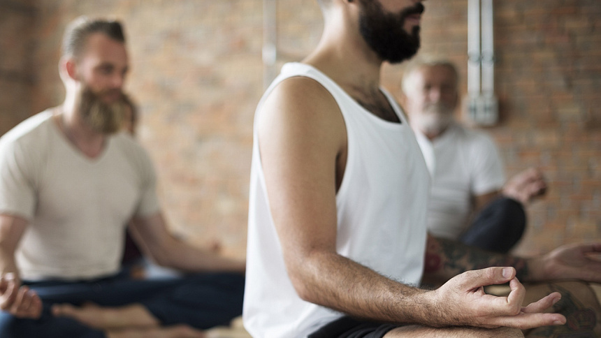 медитация в зале фото