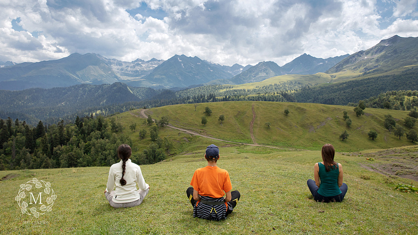 медитация, горы Кавказа фото