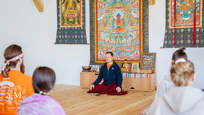 Будда и медитация фото