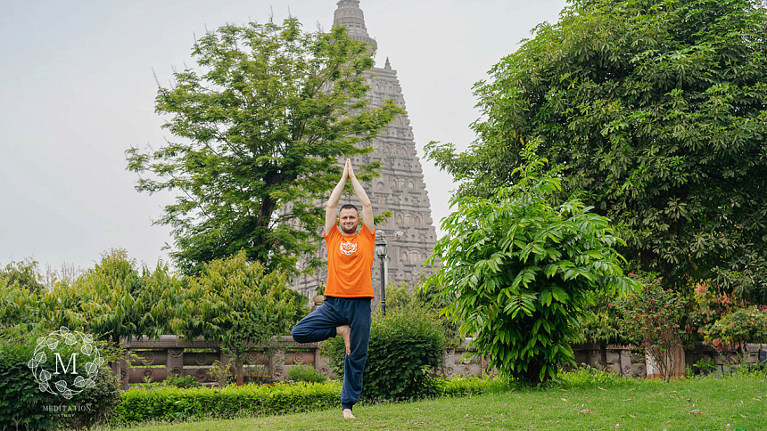 врикшасана фото